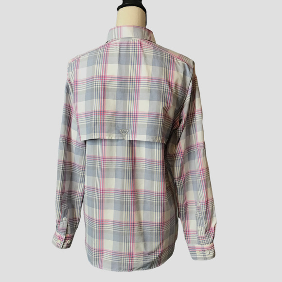 Columbia Performance Fishing Gear Shirt in Pink and Blue Plaid, Size Small - Picture 3 of 7